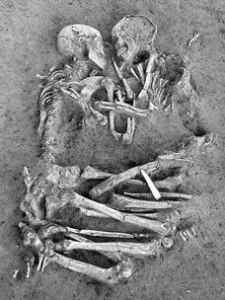 We died embracing 5000 years ago, now how do I prove this to you and convince you we should be together again? Our love is eternal, you feel it but don't know. 