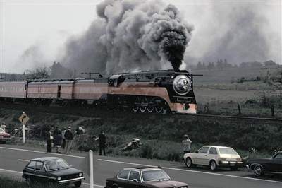I love steam locomotives, that’s no secret. Truth is I wish was my age now back when they where around, then life would be over and I could truly rest.
<br/>