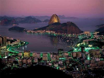 I regret I never asked my ex-girlfriend to marry me when we were sitting on the Sugarloaf in Rio watching the sunset. I miss her so much.