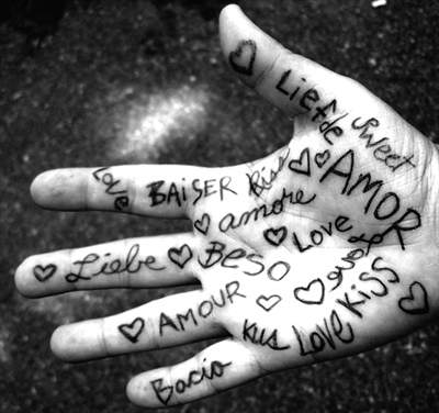 i love you. but we went out once before and it was a bad break up. . .i dont no if i am willing to go through that again. wat do you think?